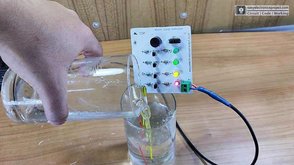 Testing water level indicator circuit
