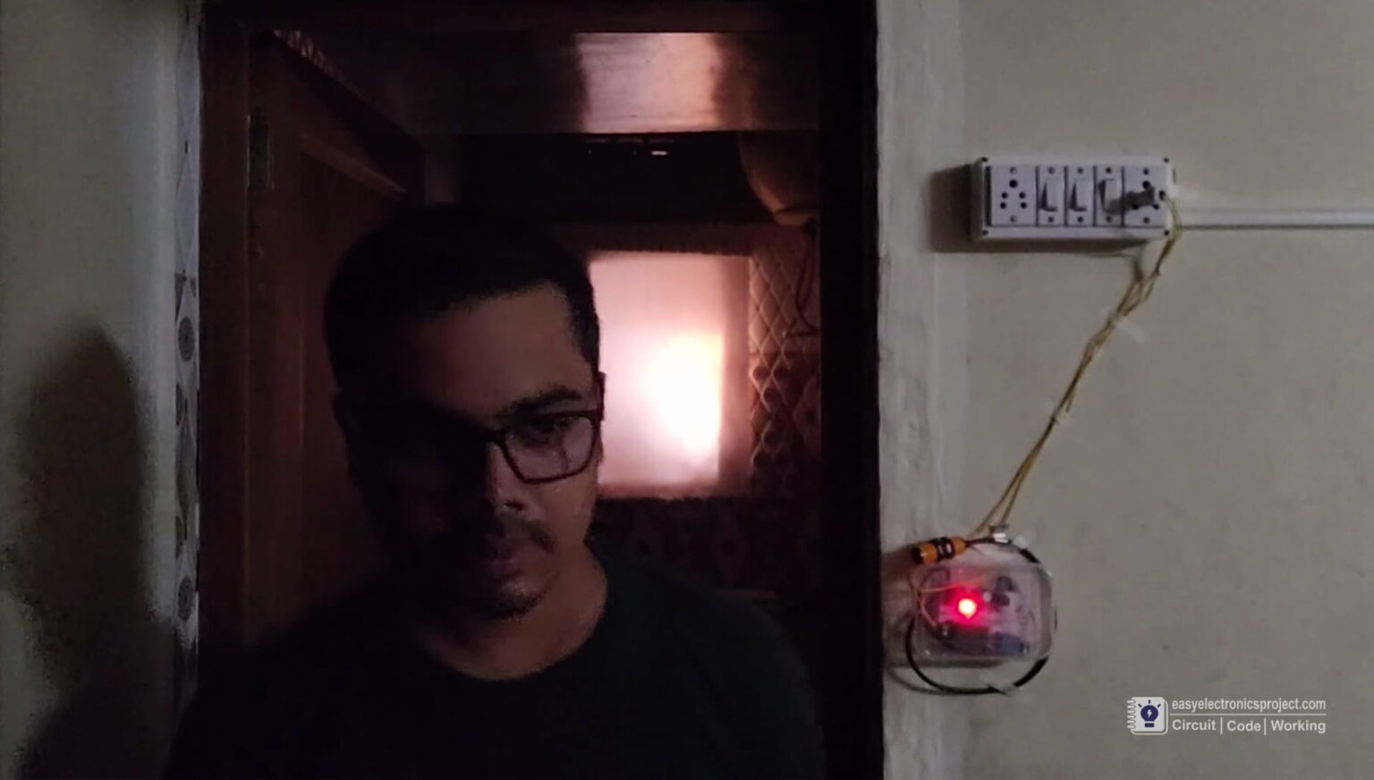 Motion Sensor Light using IR Proximity Sensor & CD4017